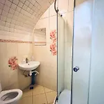 Elite Hotel *