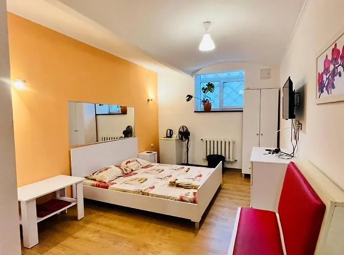 伦贝格精英公寓 酒店